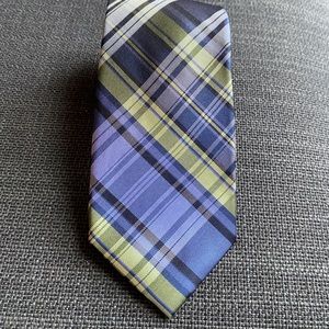 New with tags - Blue Plaid Chaps Tie